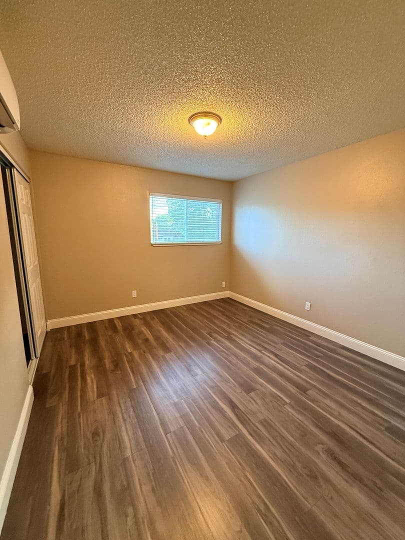 Reno Apartment: 1060 Nevada Street