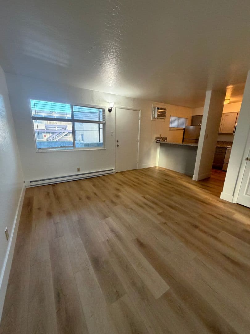 Reno Apartment: 1355 Carlin Street