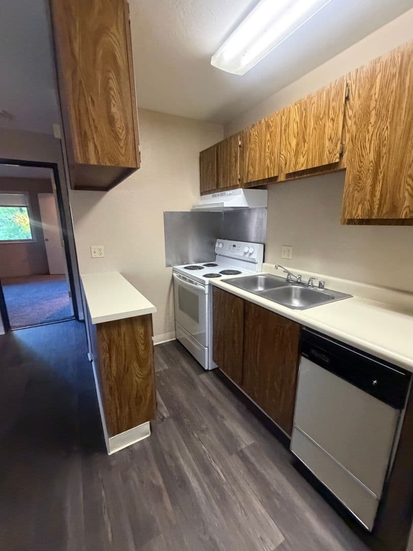 Reno Apartment: 445 LaRue Avenue