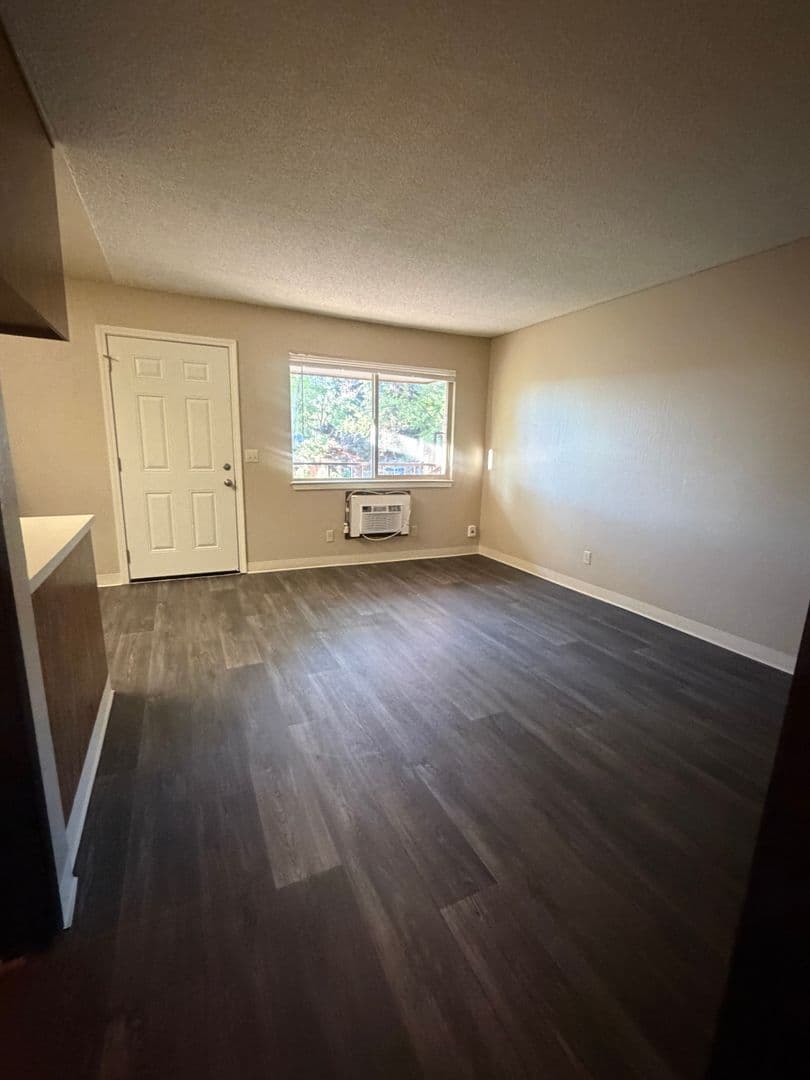 Reno Apartment: 445 LaRue Avenue