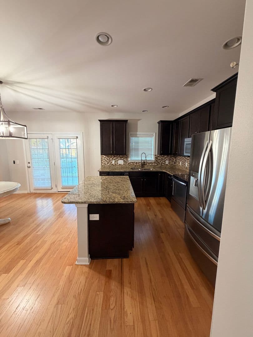 Moncks Corner House: 555 Crossland Drive