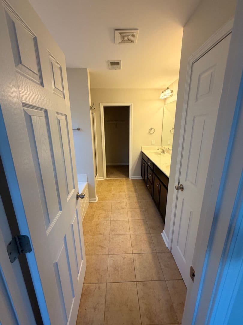 Moncks Corner House: 555 Crossland Drive