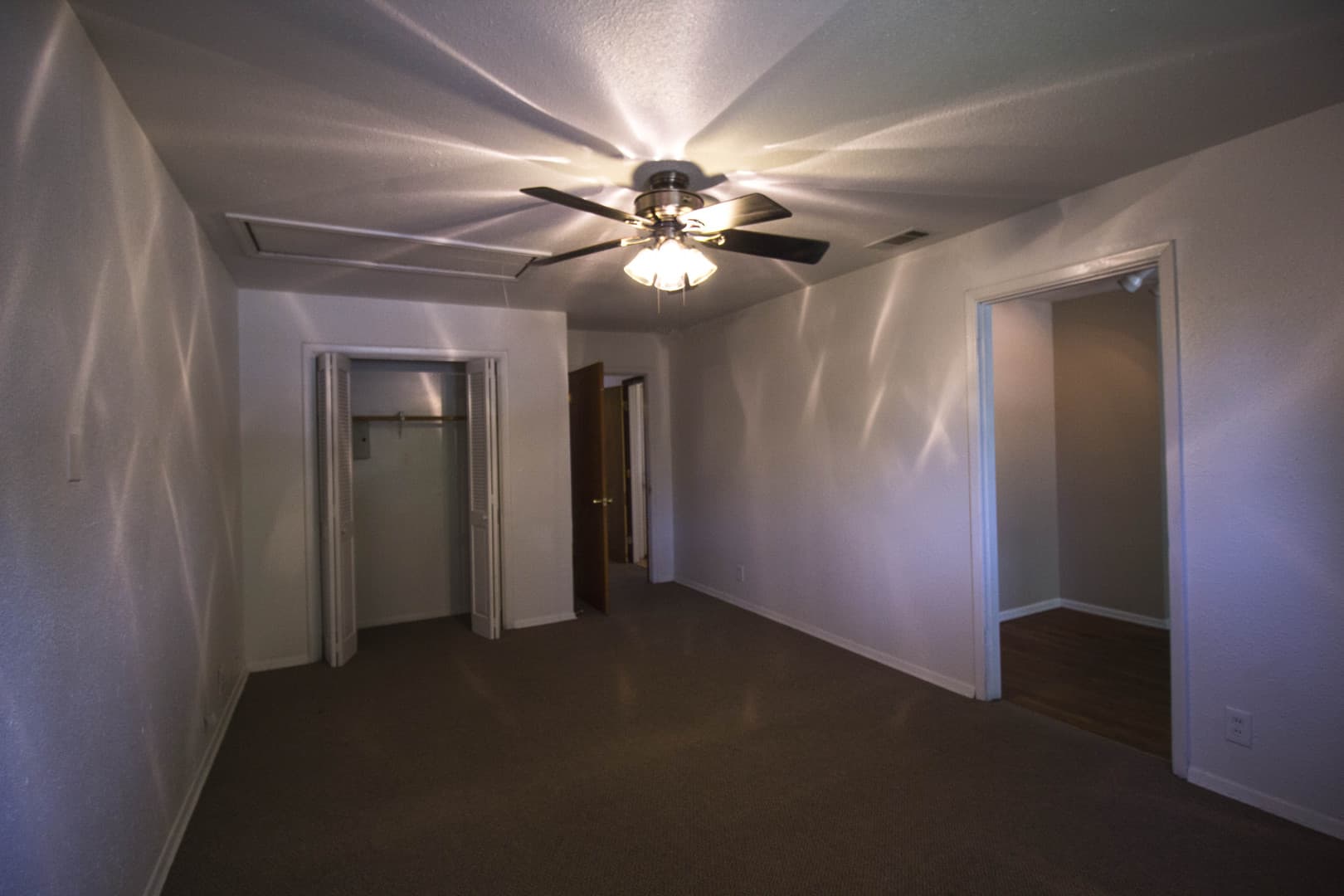 Denton House: 1004 Crescent