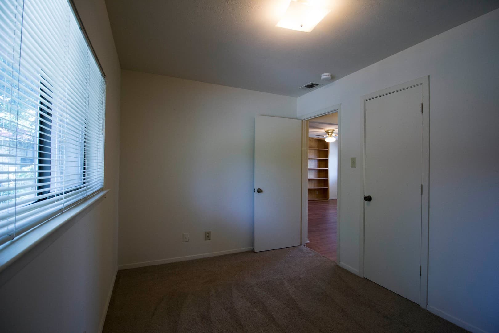 Denton Apartment: 1700 West Hickory