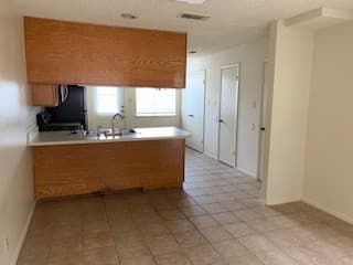 Denton Apartment: 724 South Welch Street