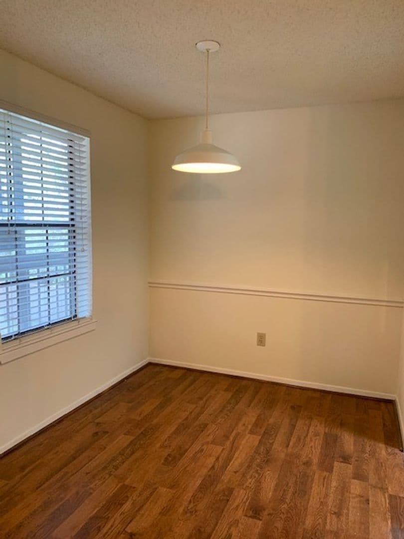Denton Apartment: 218 North Texas Boulevard