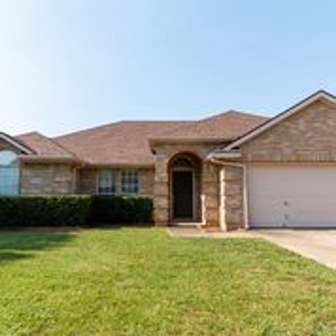 Denton House: 5208 Whiting Way
