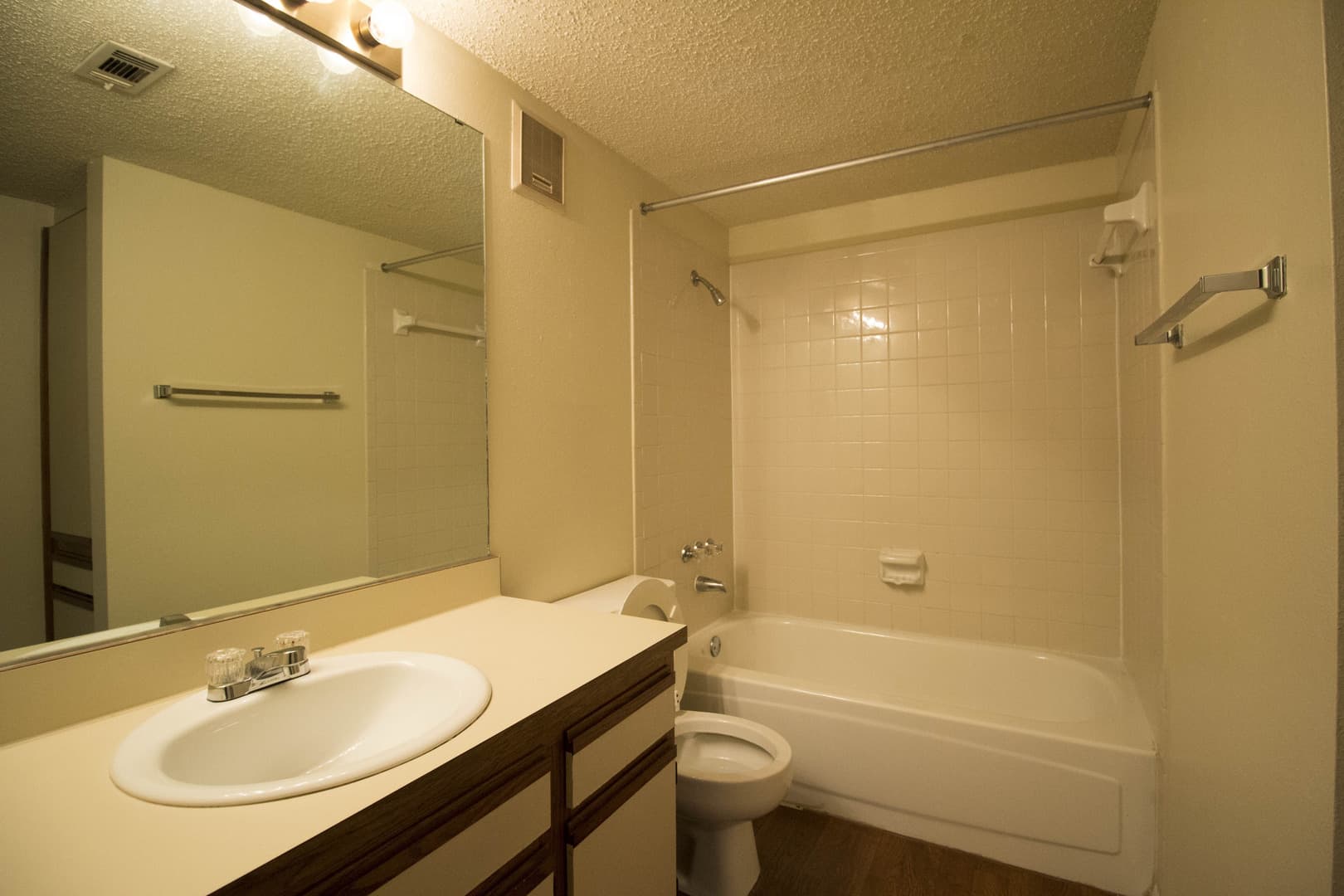 Denton Apartment: 218 North Texas Boulevard