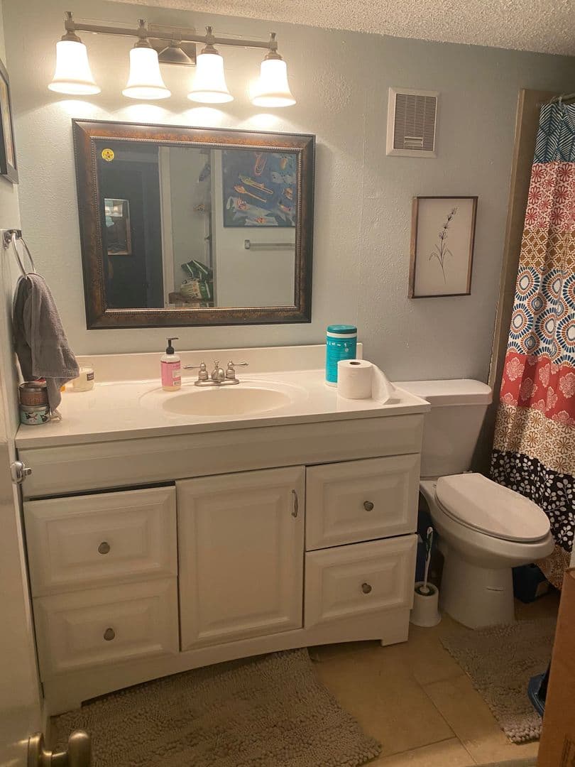Denton Apartment: 218 North Texas Boulevard
