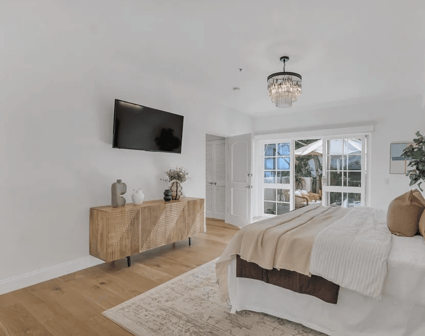 WEST HOLLYWOOD Condo: 851 N SAN VICENTE BLVD APT 128