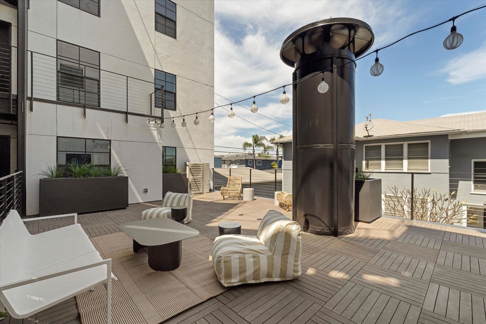 WESTCHESTER Apartment: 8833 READING AVE