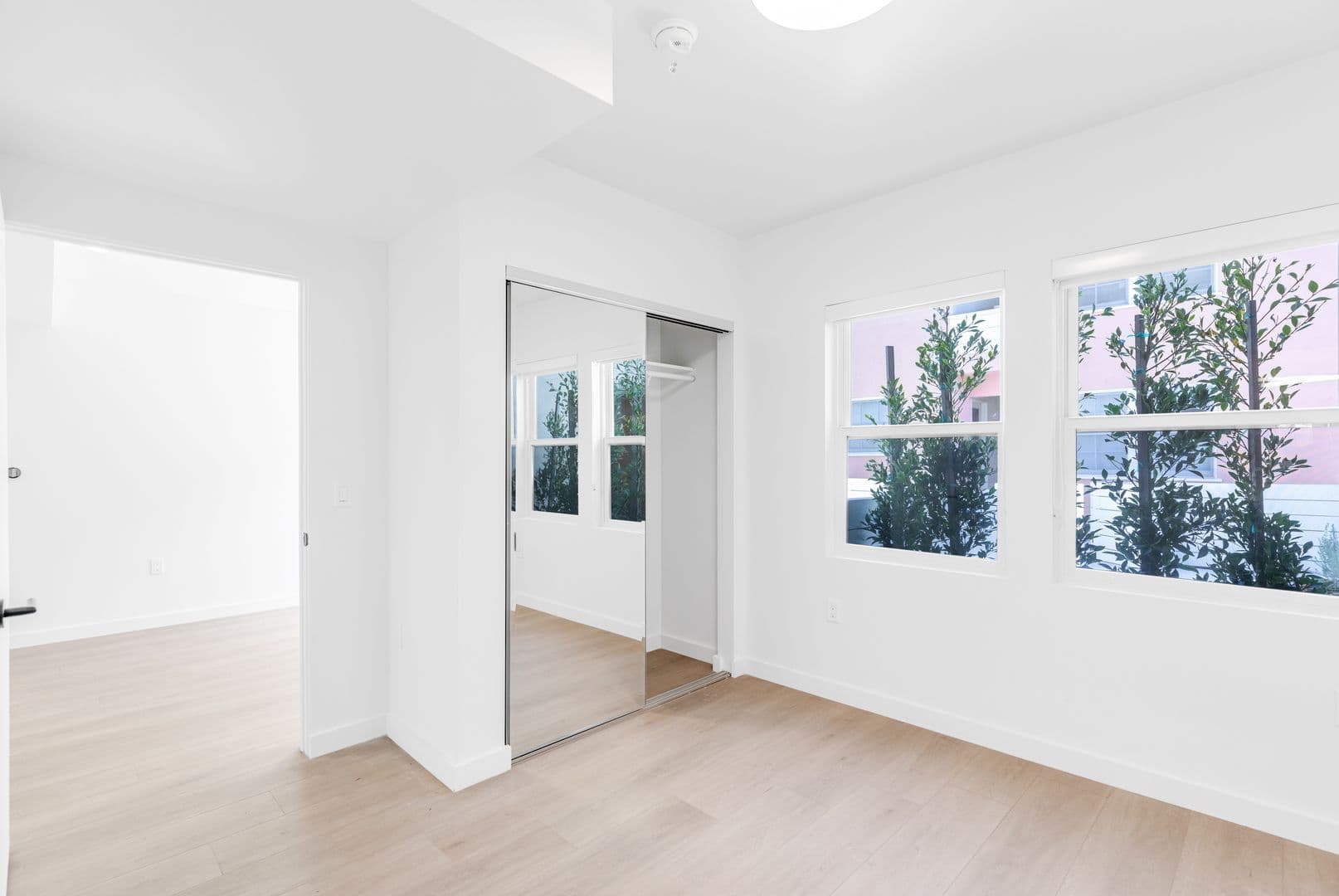SANTA MONICA Apartment: 1132 & 1138 PRINCETON ST