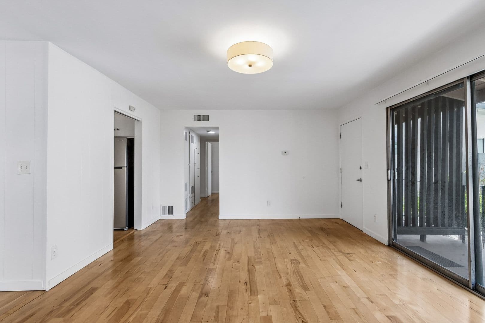 LOS ANGELES Apartment: 1314 MALTMAN AVE