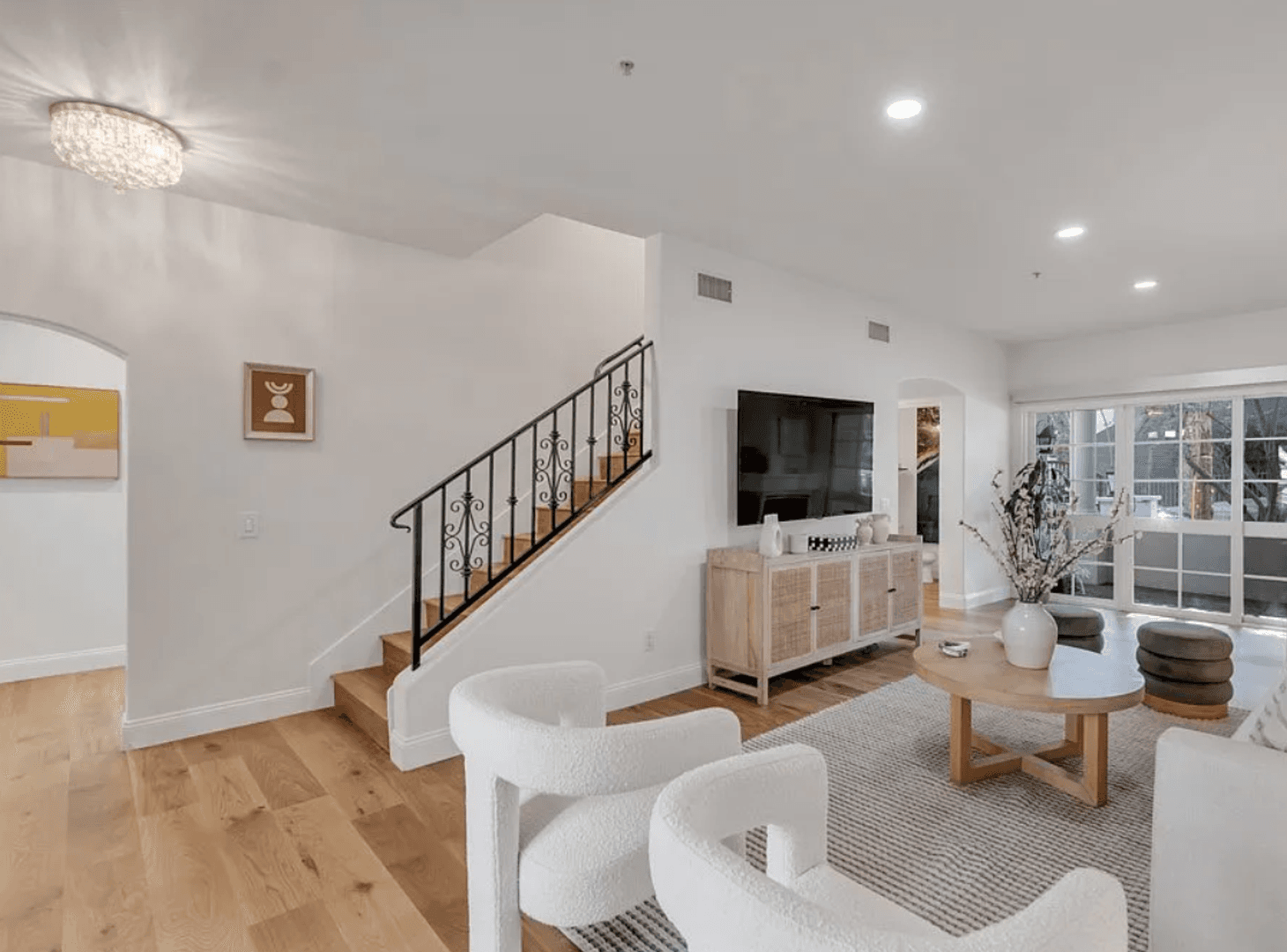 WEST HOLLYWOOD Condo: 851 N SAN VICENTE BLVD APT 128