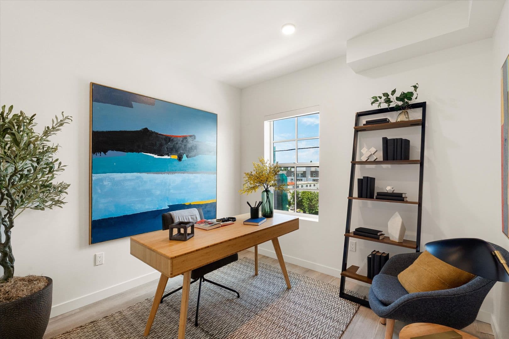 WESTCHESTER Apartment: 8833 READING AVE
