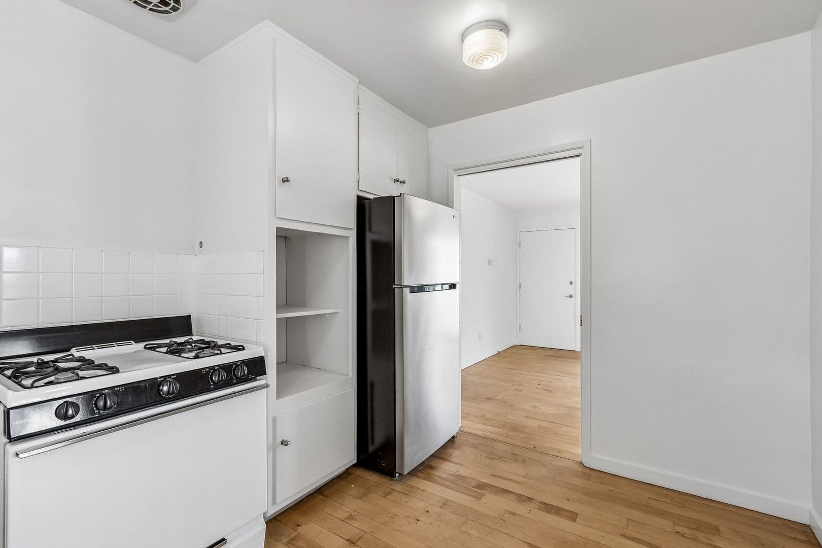 LOS ANGELES Apartment: 1314 MALTMAN AVE