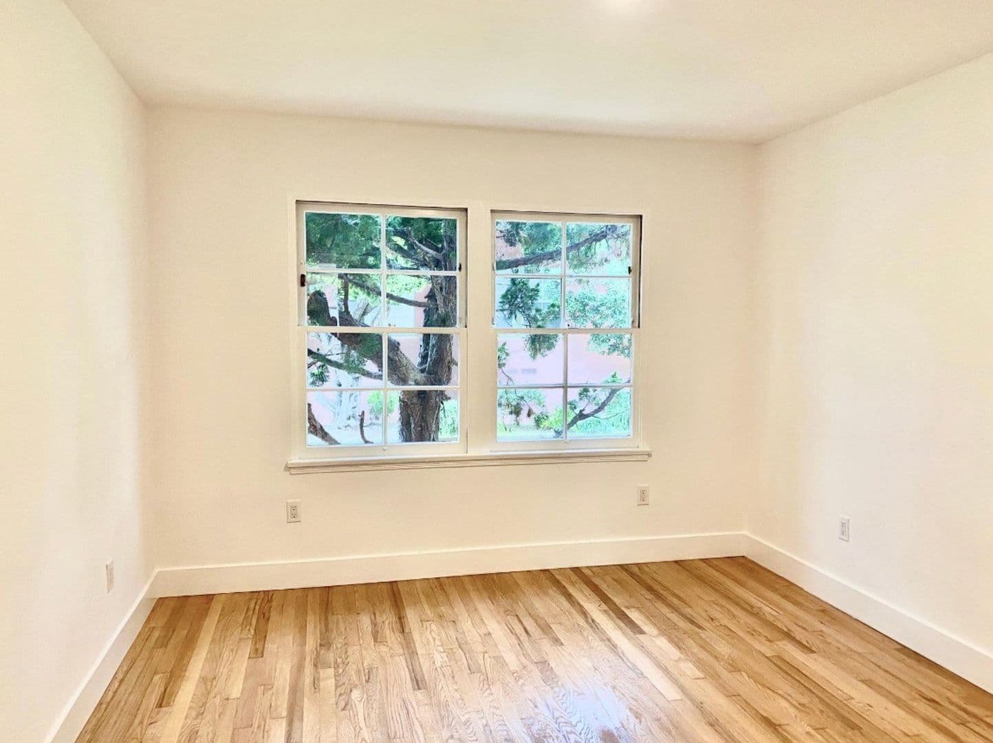 SANTA MONICA Apartment: 1132 & 1138 PRINCETON ST