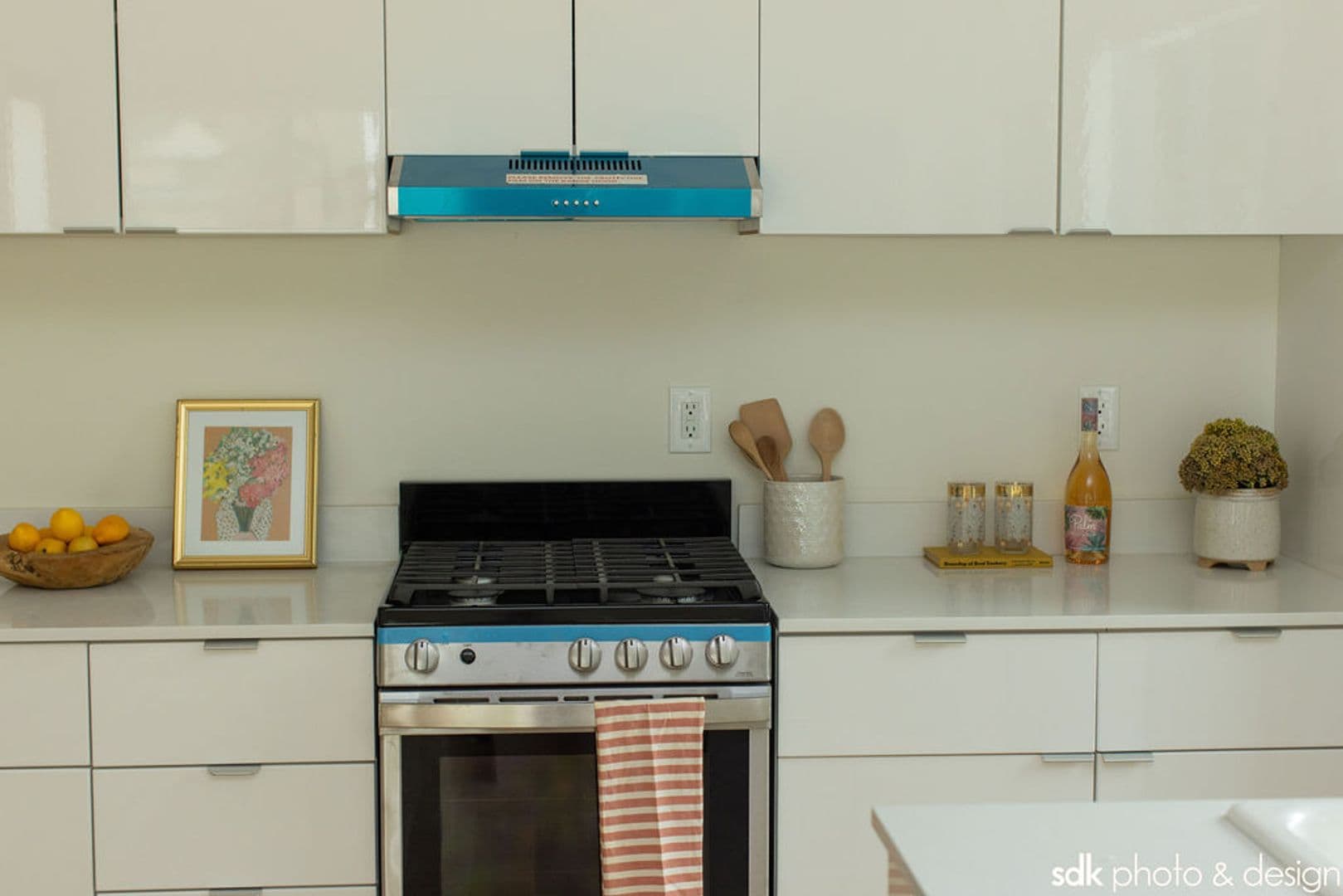 LOS ANGELES Apartment: 2807 GRIFFIN AVE