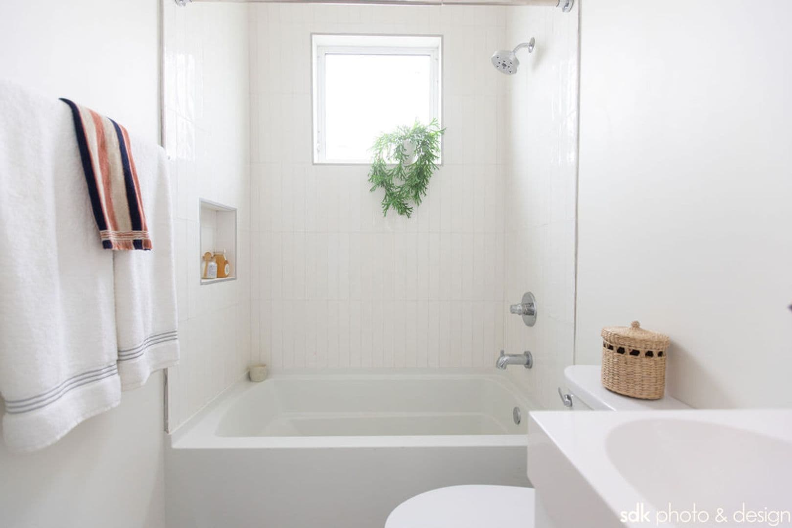 LOS ANGELES Apartment: 2807 GRIFFIN AVE