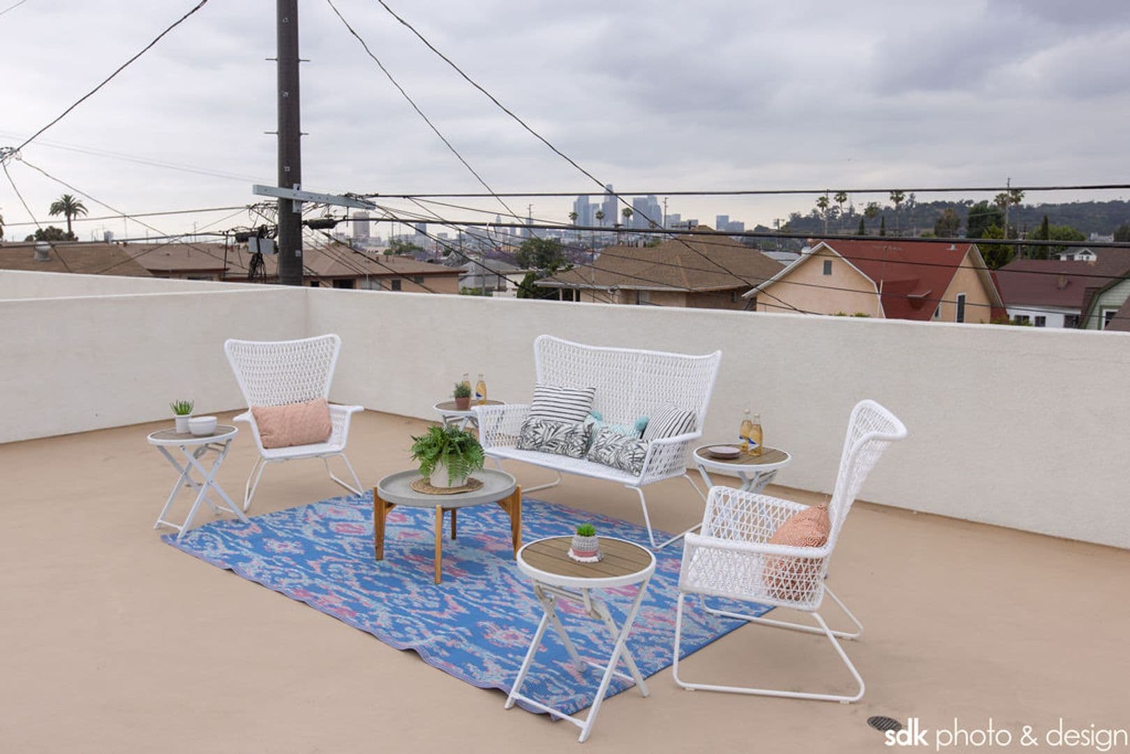LOS ANGELES Apartment: 2807 GRIFFIN AVE