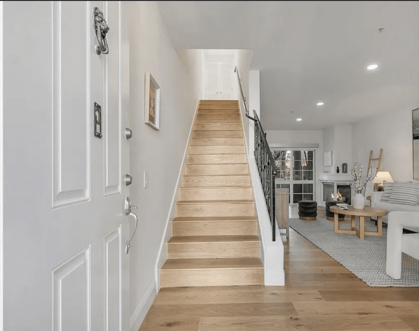 WEST HOLLYWOOD Condo: 851 N SAN VICENTE BLVD APT 128
