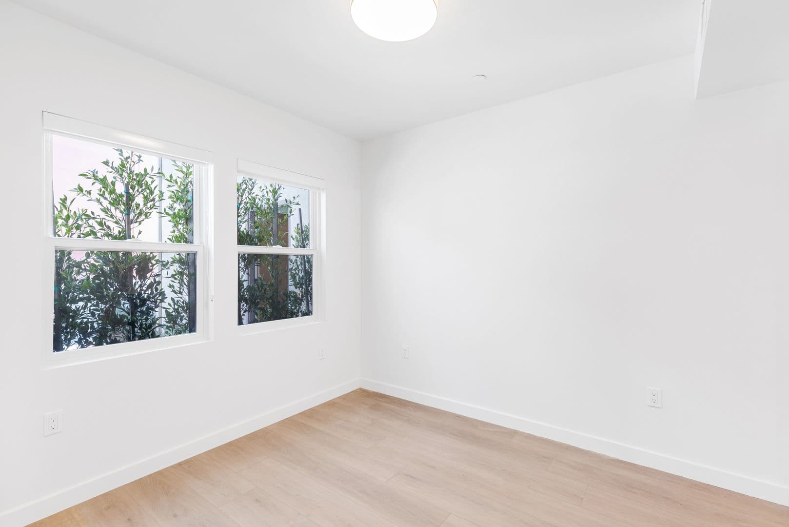 SANTA MONICA Apartment: 1132 & 1138 PRINCETON ST