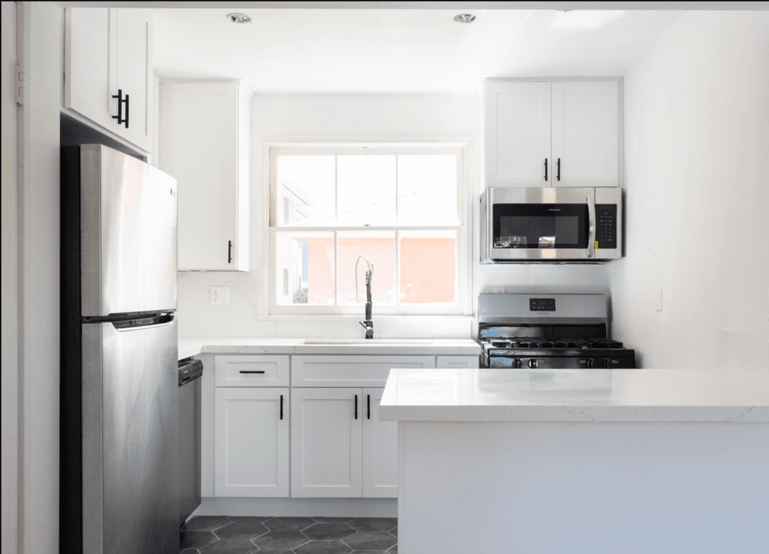 SANTA MONICA Apartment: 1132 & 1138 PRINCETON ST