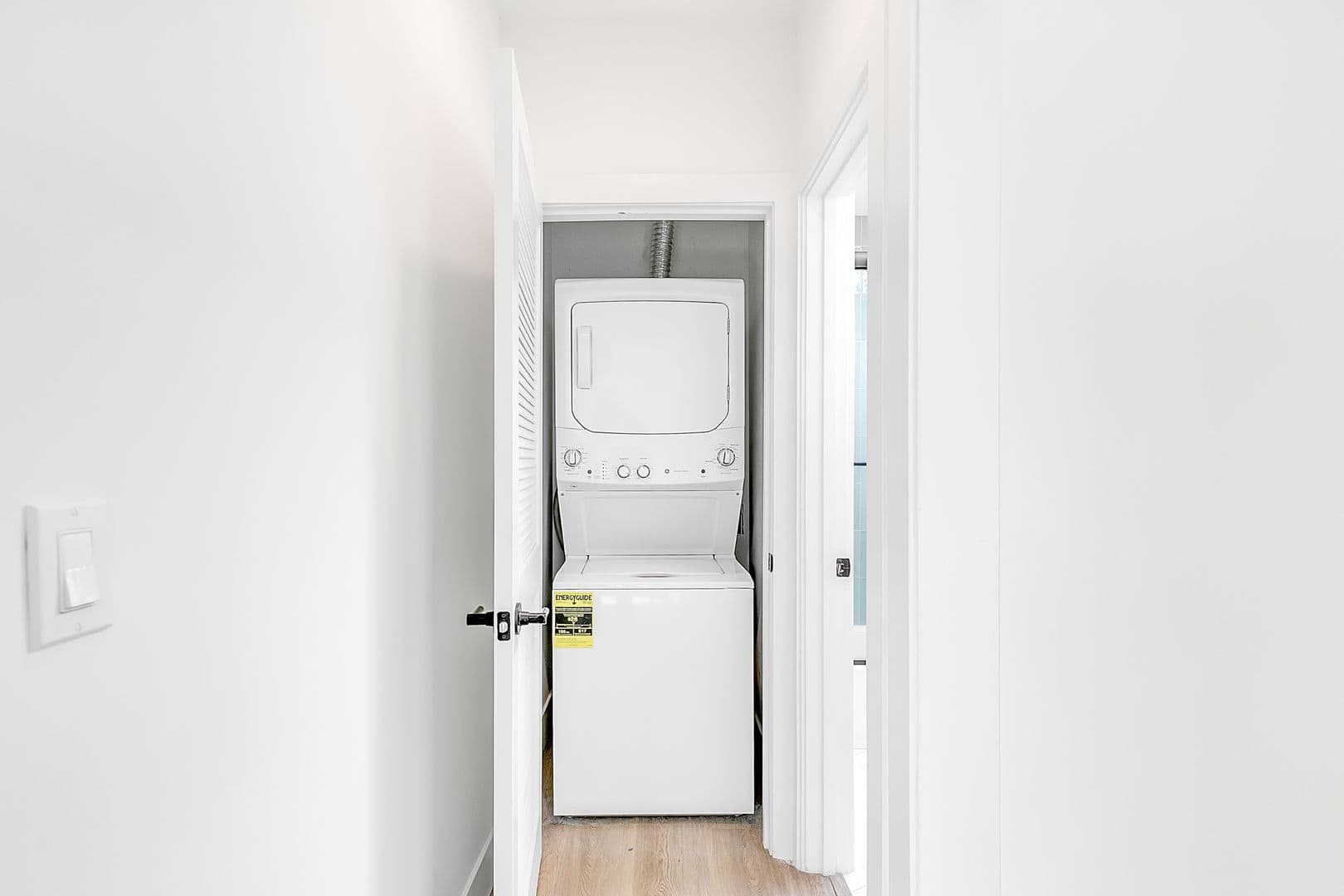 SANTA MONICA Apartment: 914 7TH STREET