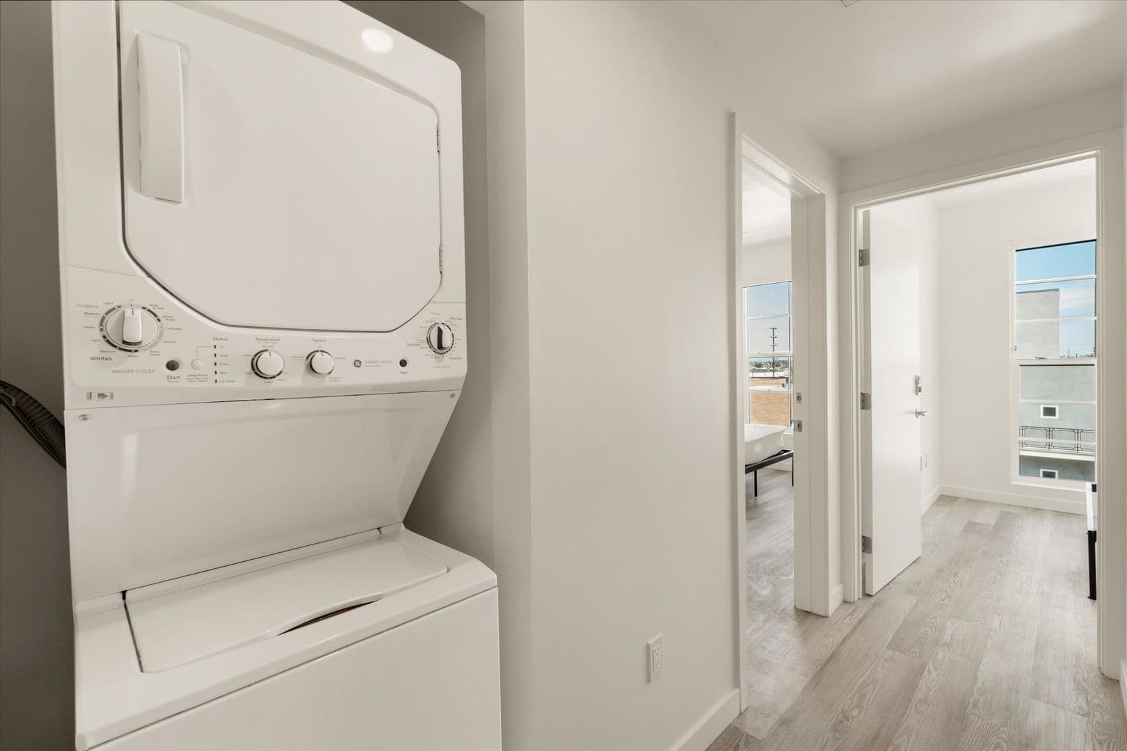 WESTCHESTER Apartment: 8833 READING AVE