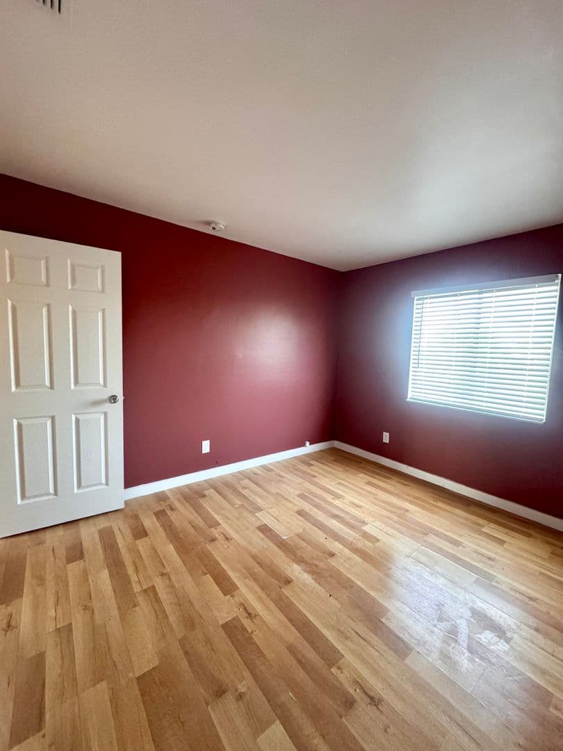 Largo Apartment: 13300 Walsingham Rd