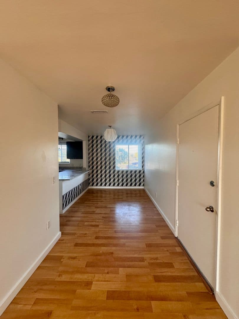 Largo Apartment: 13300 Walsingham Rd
