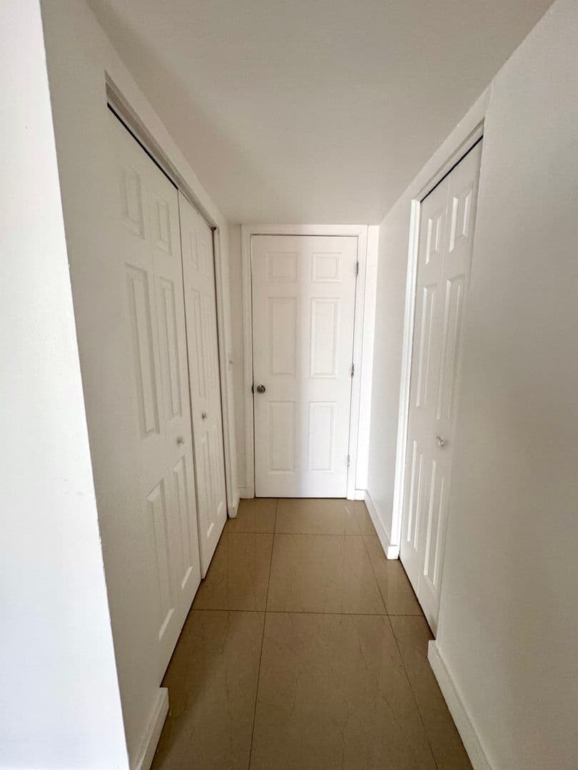 Largo Apartment: 13300 Walsingham Rd