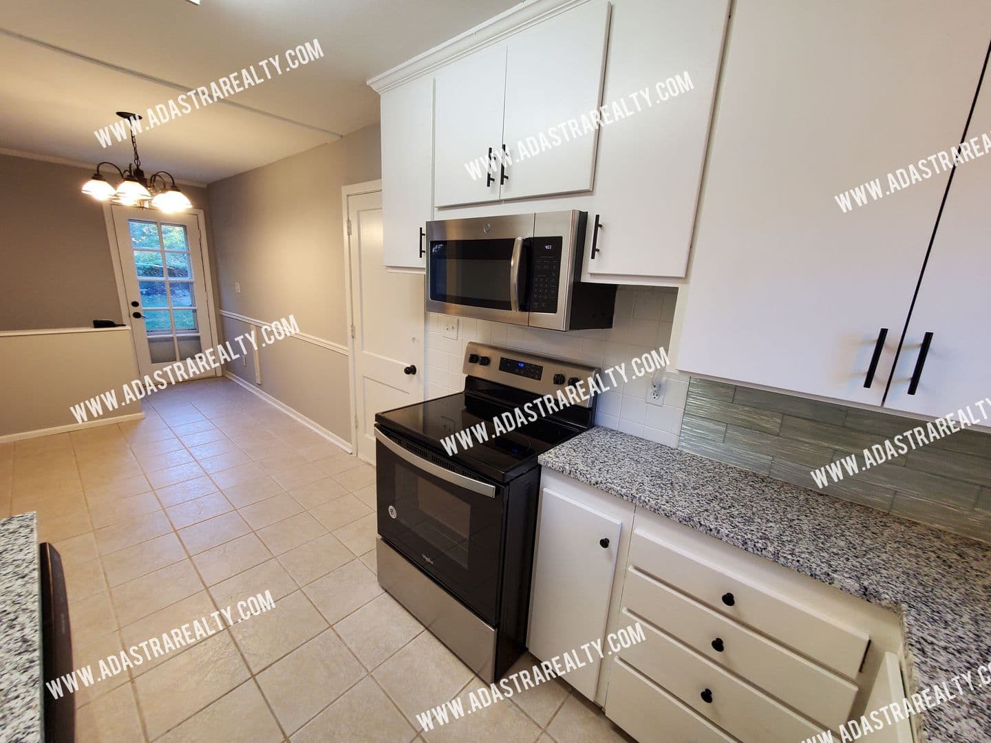 Prairie Village House: 4825 W 75th St,