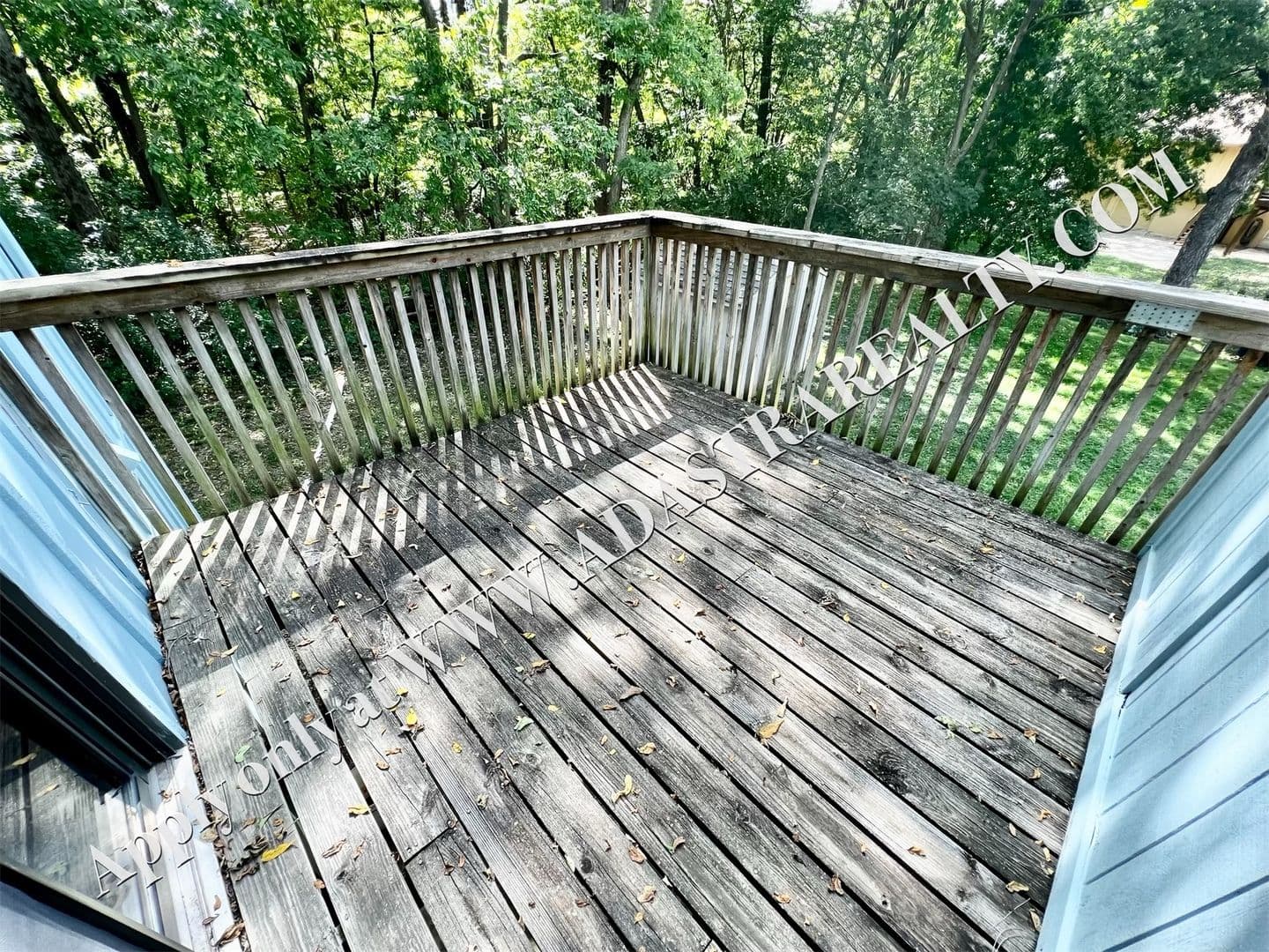 Lee's Summit House: 3504 NE Independence Ave,