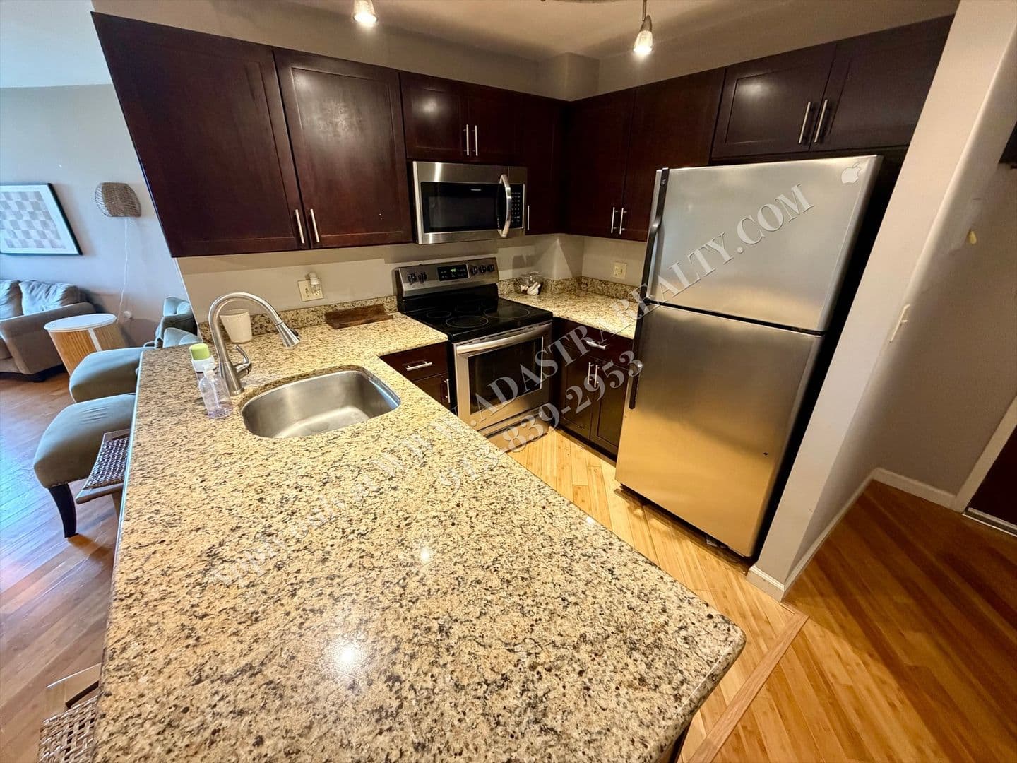 Kansas City House: 3838 Rainbow Blvd,