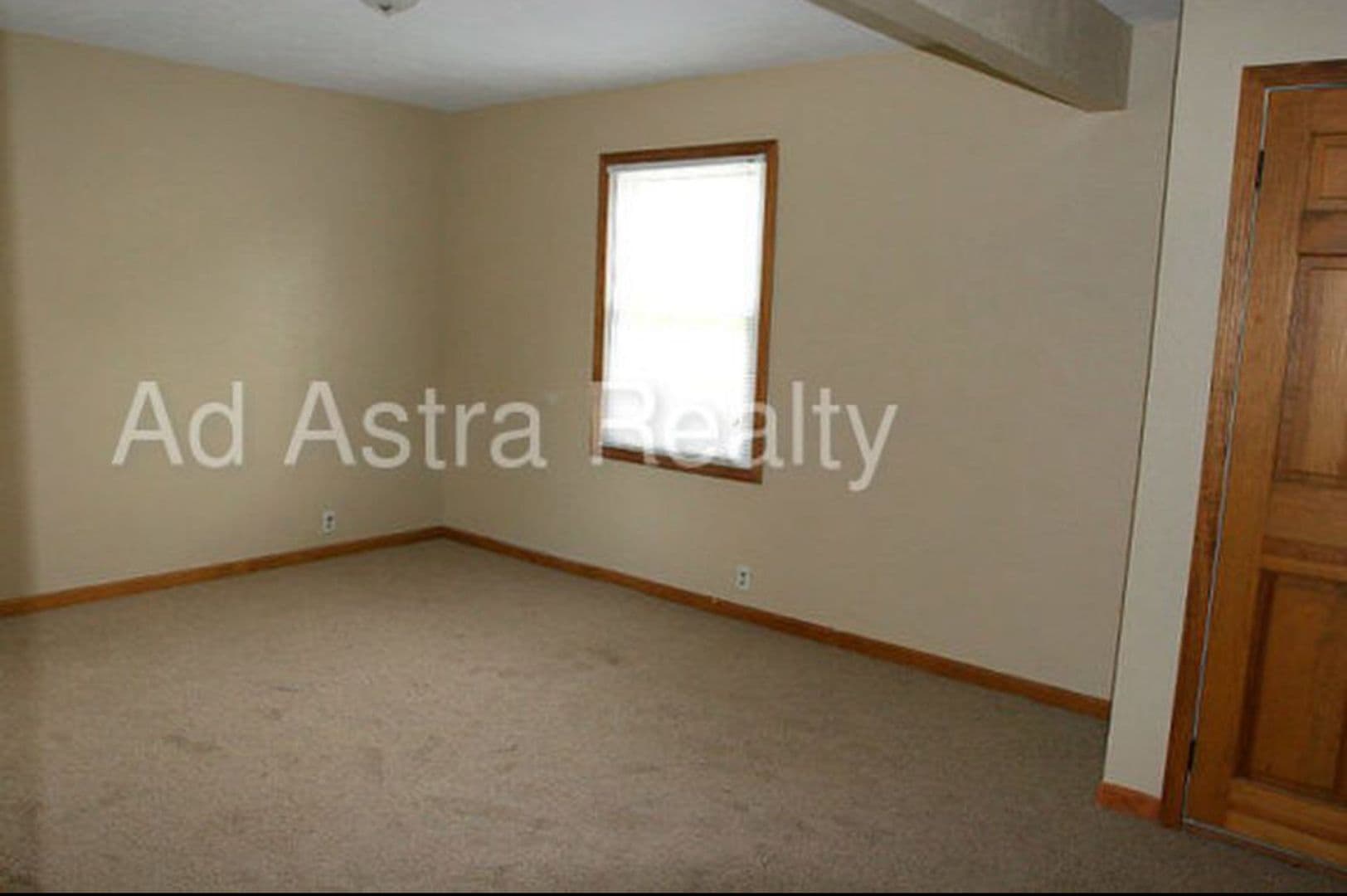 Independence House: 1112 N Indian Ln,