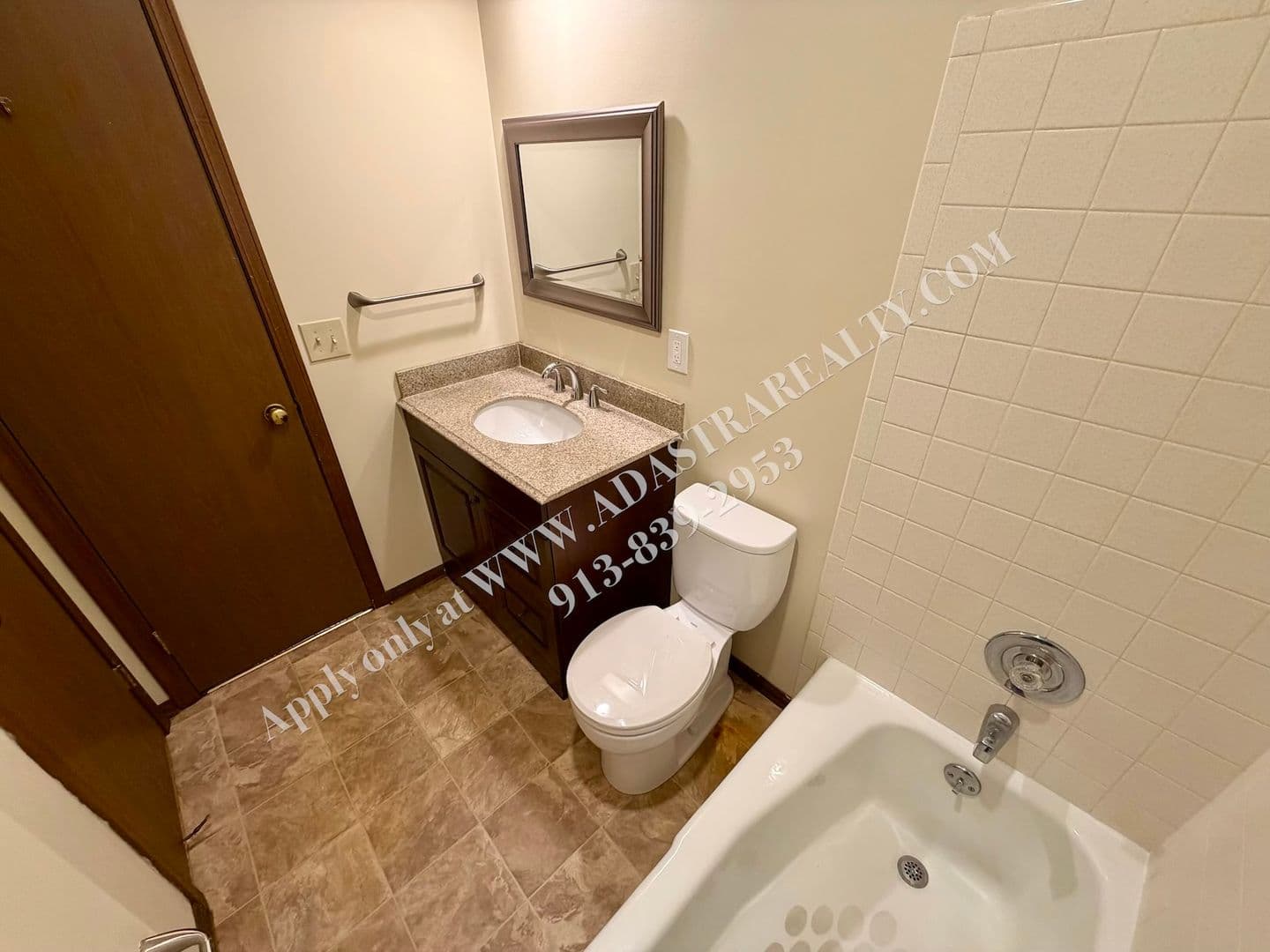 Overland Park House: 6650 W 150th St,