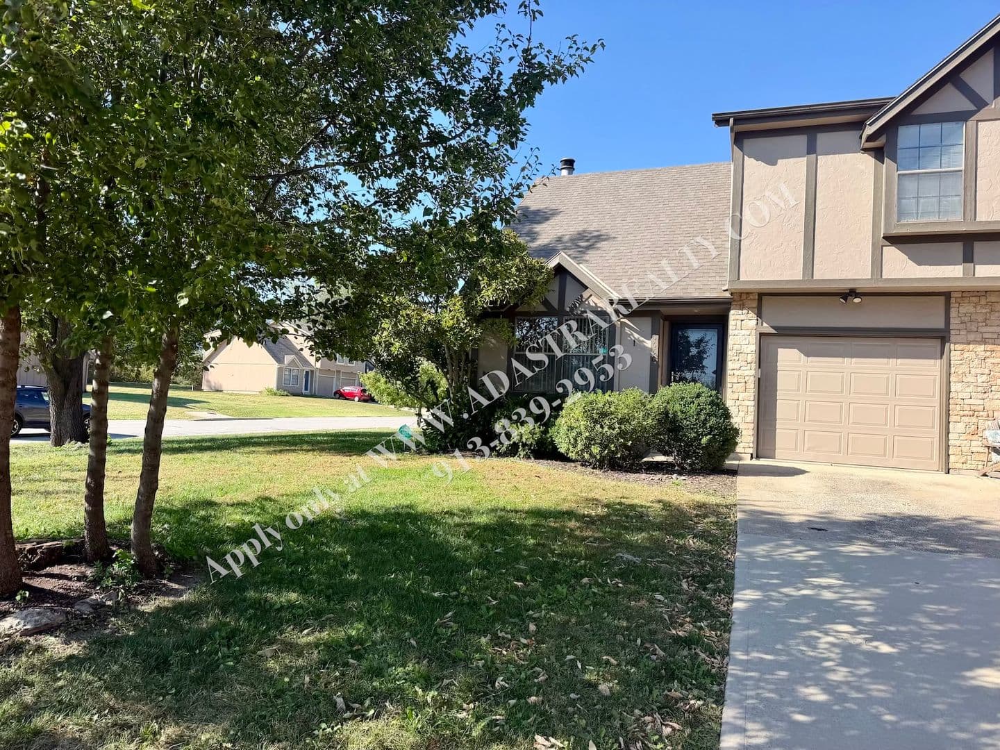 Overland Park House: 6650 W 150th St,