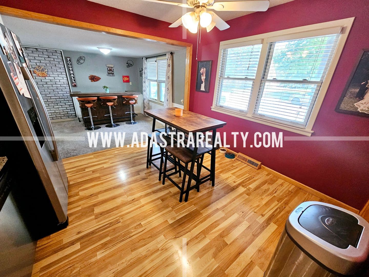 Olathe House: 227 S Walnut St,