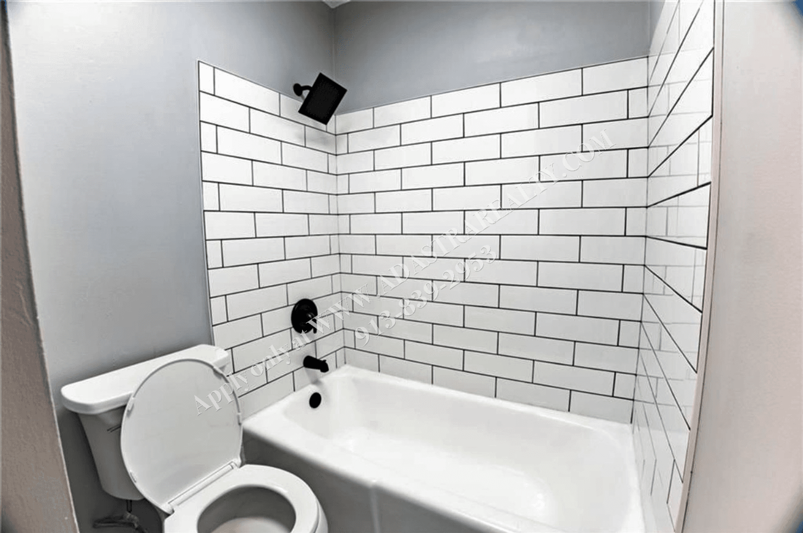 Kansas City House: 4518 Holly St., Apt 37