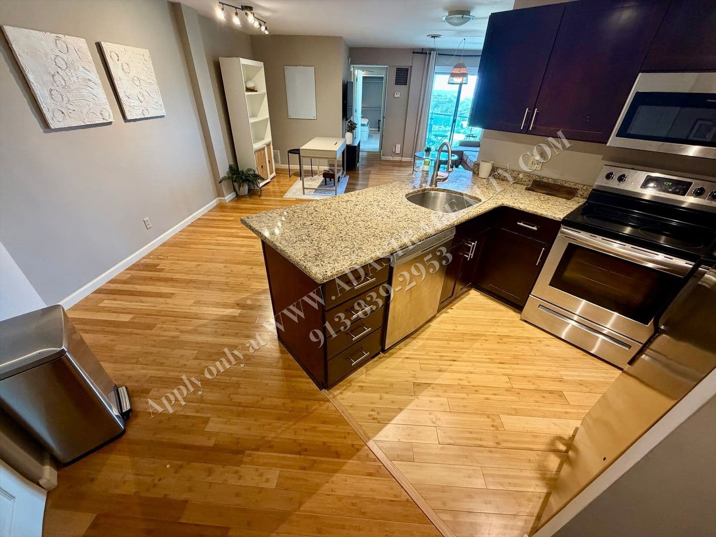 Kansas City House: 3838 Rainbow Blvd,