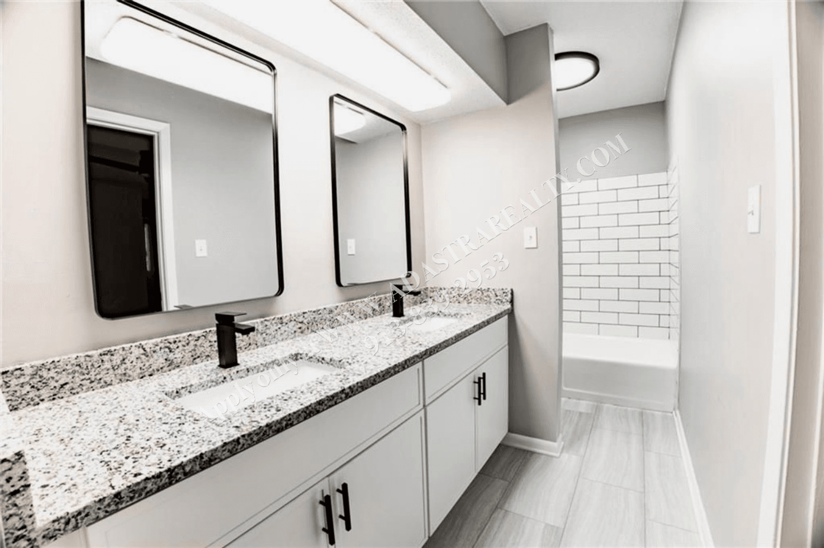 Kansas City House: 4518 Holly St., Apt 37