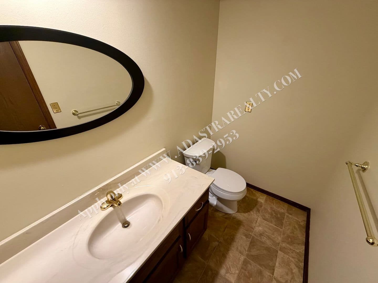 Overland Park House: 6650 W 150th St,
