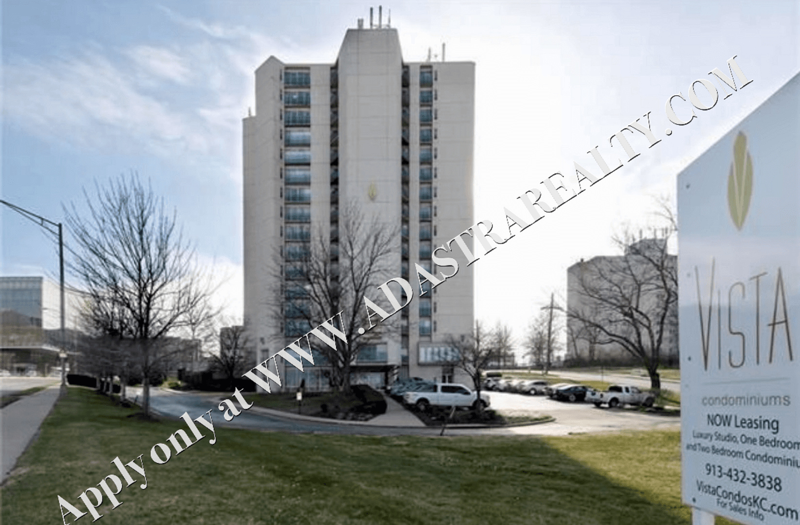 Kansas City House: 3838 Rainbow Blvd,