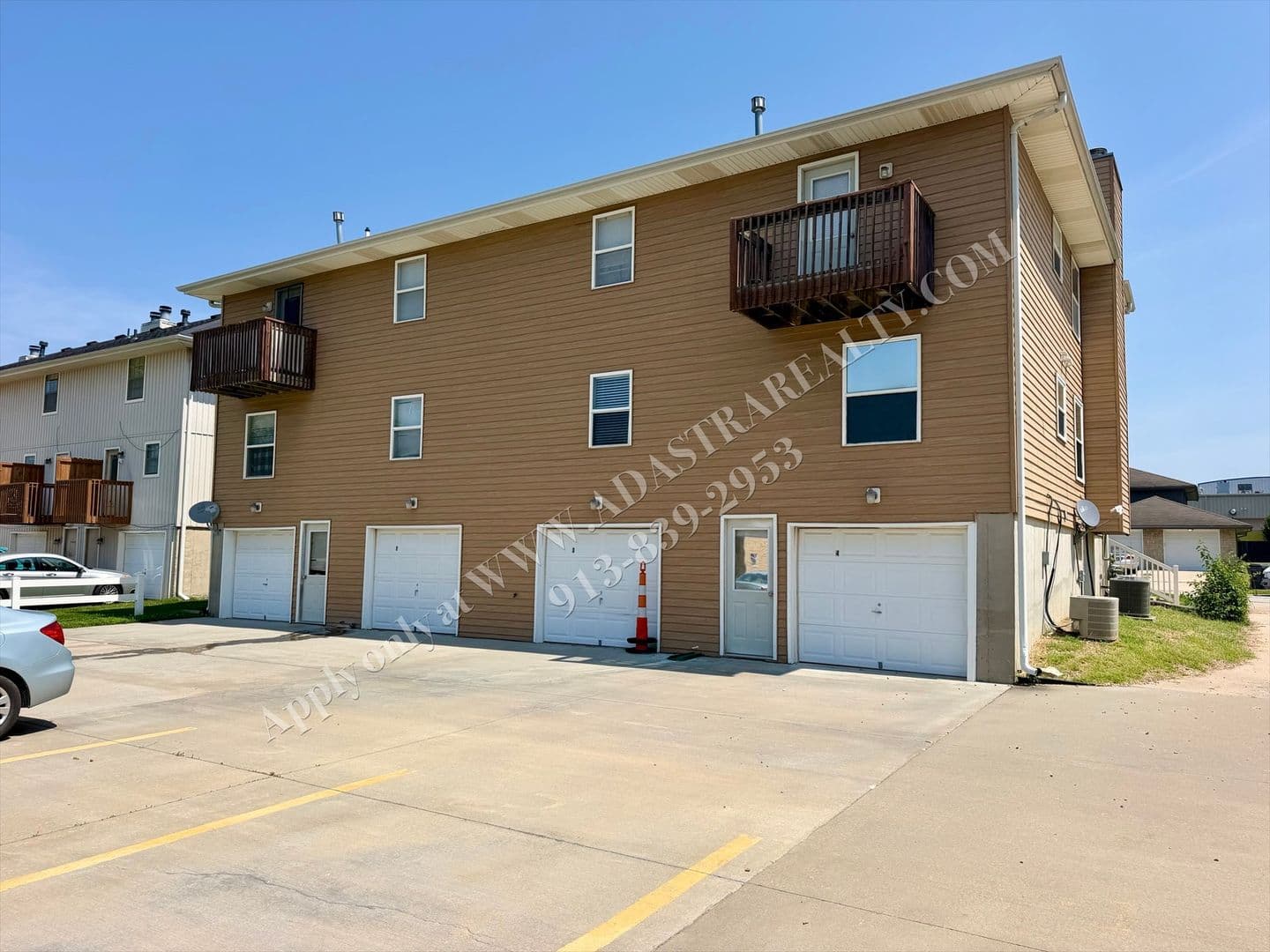 Blue Springs Apartment: 2101 SW 8th St,