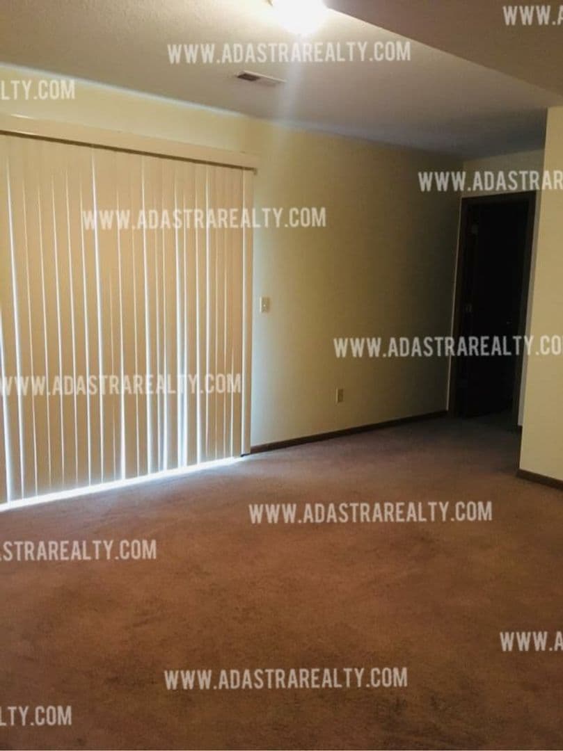 Platte City House: 2527 Bent Oak Ct,
