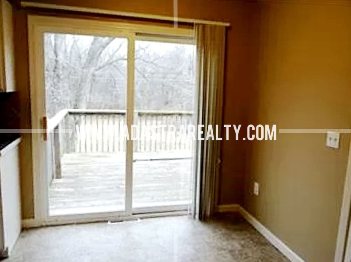 Kansas City House: 3305 E 107th Ter,