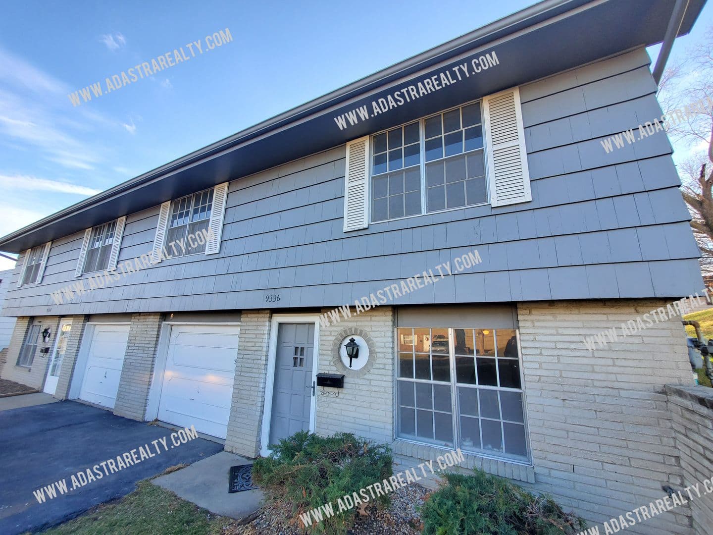 Overland Park House: 9336 Ballentine St,