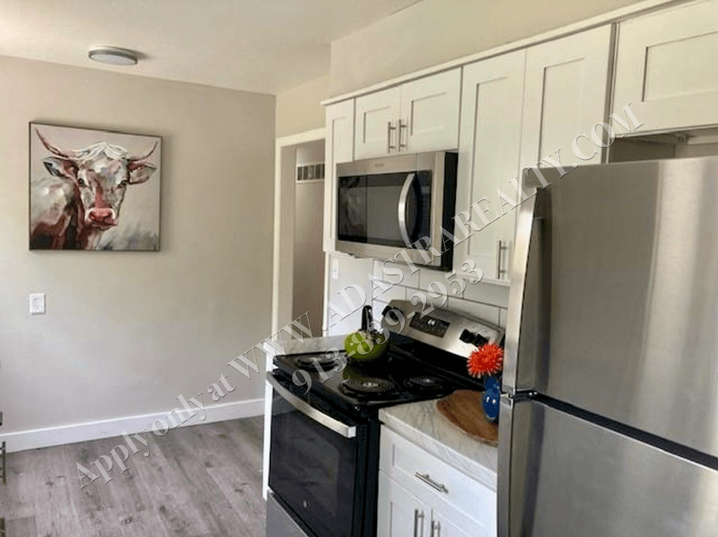 Raytown House: 8605 Spring Valley Rd,