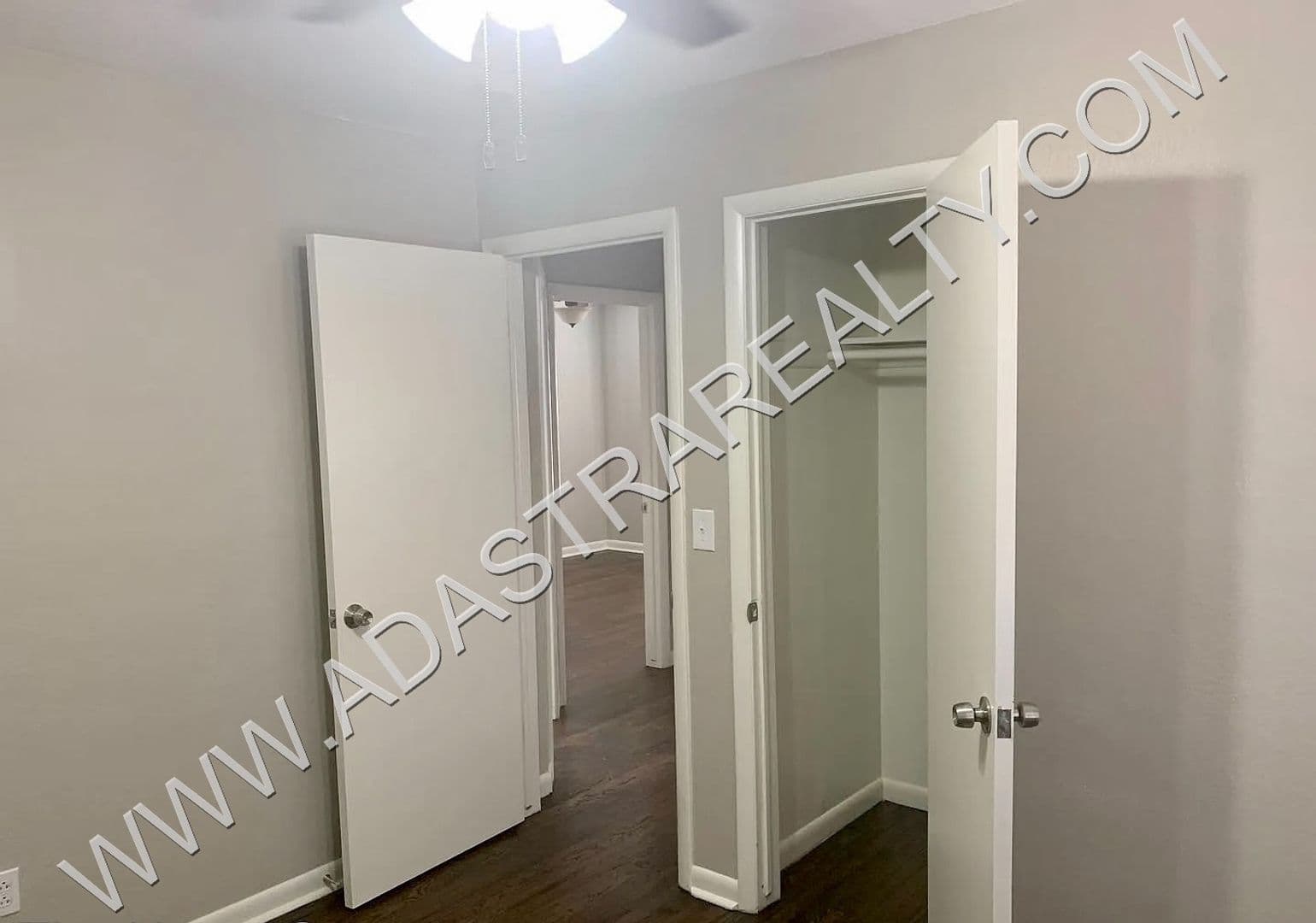 Raytown House: 6200 Northern Ave,